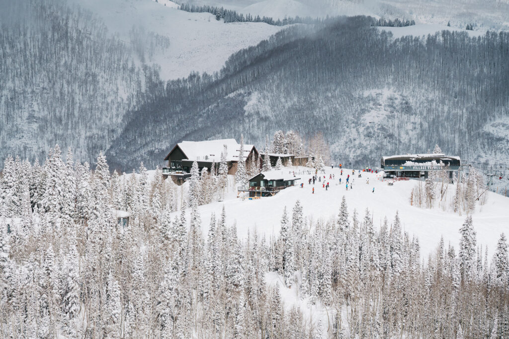 Your Travel Guide To Skiing in Aspen - The Mountain Travelist